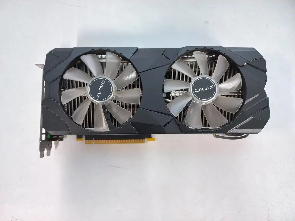 갤럭시 지포스 RTX2070 EX D6 8GB